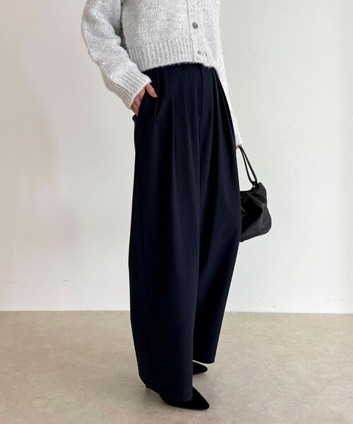 fredy emue（フレディエミュ）の「3タックハートリベットパンツ（その他パンツ・レディース・グレー/ネイビー/アイボリー・38/36）」の16枚目の写真