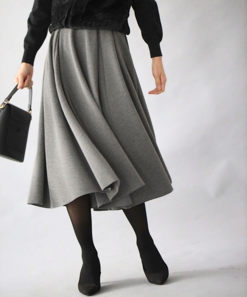 Ehre style(エーレスタイル)の「高見えジャージ素材シワなし!毎日着られる(スカート・レディース・ブラック/グレー・FREE)」の4枚目の写真
