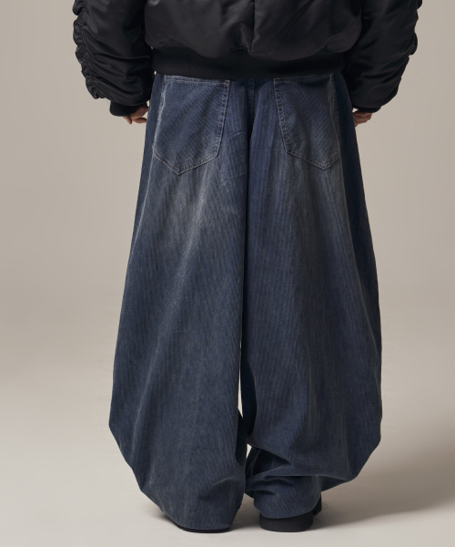IDWS(アイドンワナセル)の「Viego Corduroy Balloon Pants Dark Indigo(その他パンツ・レディース・その他・0/1/2)」の17枚目の写真