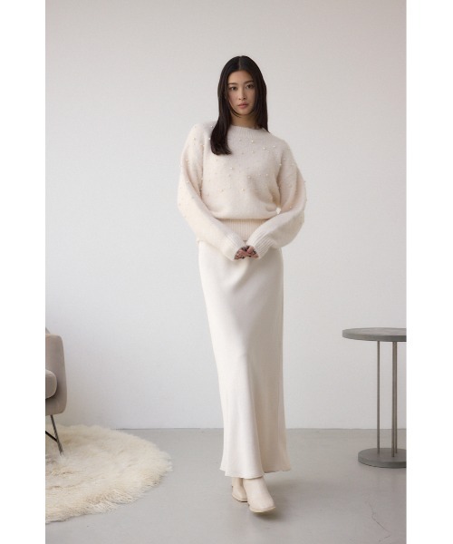 AZUL by moussy（アズールバイマウジー）の「パールビジューニットトップス（ニット/セーター・レディース・杢グレー/アイボリー/ボルドー・FREE）」の7枚目の写真