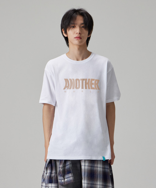 ASTRAL PROJECTION（アストラルプロジェクション）の「[アナザー]コットンルーズフィット半袖Tシャツ_ホワイト（Tシャツ/カットソー・メンズ・その他・MEDIUM/LARGE/X-LARGE/XX-LARGE）」の2枚目の写真