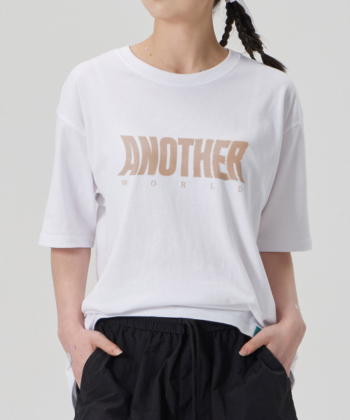 ASTRAL PROJECTION（アストラルプロジェクション）の「[アナザー]コットンルーズフィット半袖Tシャツ_ホワイト（Tシャツ/カットソー・メンズ・その他・MEDIUM/LARGE/X-LARGE/XX-LARGE）」の3枚目の写真
