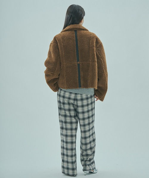 ROSE BUD(ローズバッド)の「FAUX MOUTON 2WAY JACKET(その他アウター・レディース・ブラック/オフホワイト・ONE SIZE)」の3枚目の写真