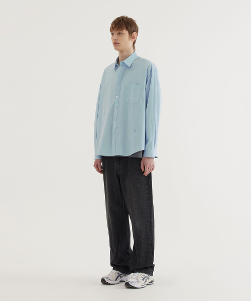 COVERNAT（カバーナット）の「ルーズフィットポプリンシャツ Blue（シャツ/ブラウス・レディース・その他・SMALL/MEDIUM/LARGE/X-LARGE/XX-LARGE/X-SMALL）」の5枚目の写真
