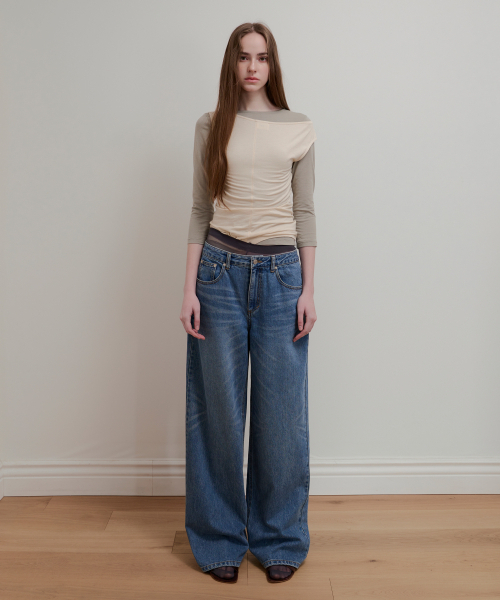 AOPT（アオプト）の「WHISKERS FADED DENIM PANTS - BLUE（デニムパンツ・レディース・その他・SMALL/MEDIUM）」の2枚目の写真