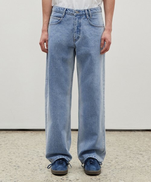 DECET(デケト)の「Mid Rise Wide Jeans DCPT027LightBlueSide(デニムパンツ・レディース・その他・34/32/30/26/28)」の1枚目の写真