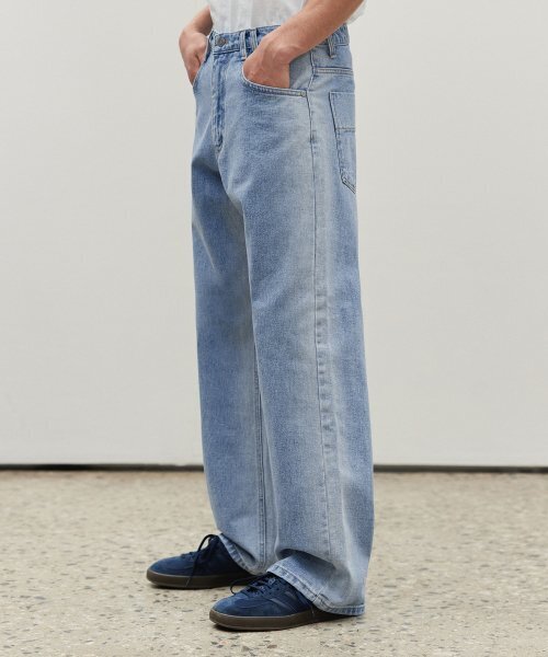 DECET(デケト)の「Mid Rise Wide Jeans DCPT027LightBlueSide(デニムパンツ・レディース・その他・34/32/30/26/28)」の3枚目の写真