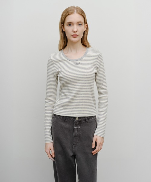 MARITHE + FRANCOIS GIRBAUD(マリテフランソワジルボー)の「W DEEP NECK LONG SLEEVE(Tシャツ/カットソー・レディース・Black/アイボリー/ヘザーグレー・MEDIUM/SMALL)」の3枚目の写真