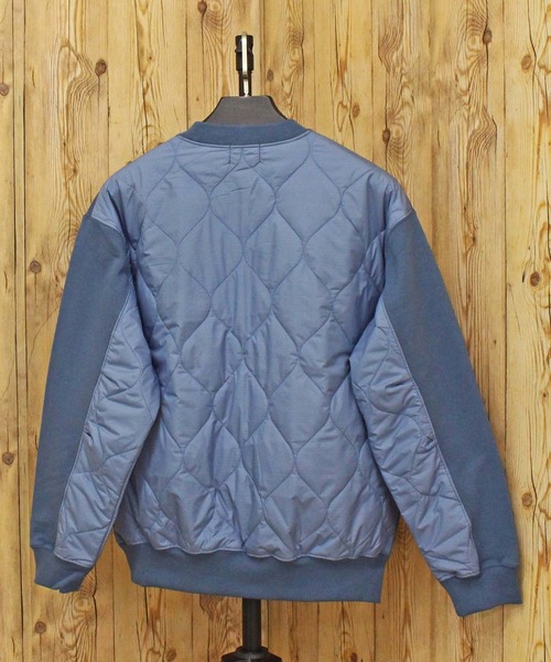 Schott(ショット)の「QUILTED COMBI. CREW SWEAT(スウェット・メンズ・オートミール/グレイッシュブルー/ブラック・L/M/XXL/XL)」の13枚目の写真