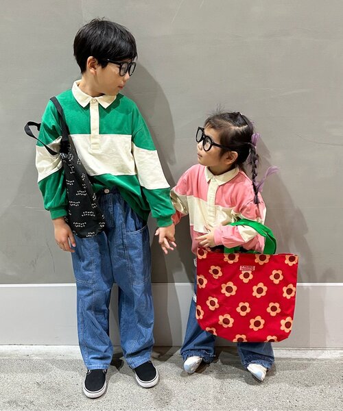 p.premier（ピードットプルミエ）の「ヘビロテしたい総柄レッスンバッグ（トートバッグ・キッズ・ブラック/オフホワイト/レッド/イエロー・FREE）」の8枚目の写真