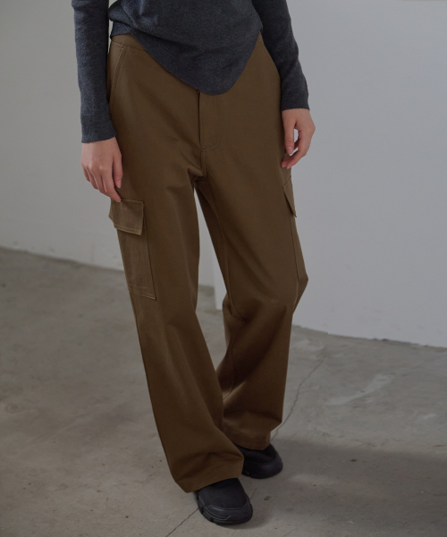BUT'TON(ボッタン)の「Cargo Pocket Wide Pants (Khaki Brown)(その他パンツ・レディース・その他・SMALL/MEDIUM)」の5枚目の写真