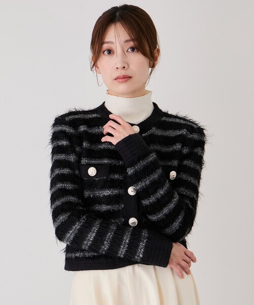 Jayro(ジャイロ)の「金ボタンジャケット(ノーカラージャケット・レディース・ブラック/グレー/オフホワイト・M)」の4枚目の写真
