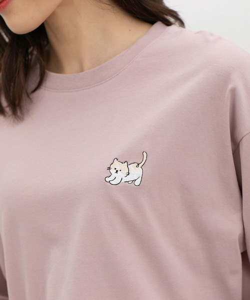 Honeys(ハニーズ)の「モチーフ刺繍Tシャツ(Tシャツ/カットソー・レディース・スミクロ/ネイビー/ミント/ピンク/ライトベージュ・L/M/S/SS)」の15枚目の写真