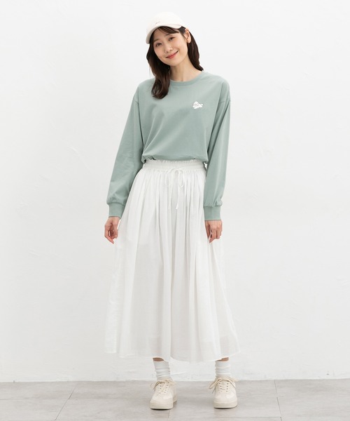 Honeys(ハニーズ)の「モチーフ刺繍Tシャツ(Tシャツ/カットソー・レディース・スミクロ/ネイビー/ミント/ピンク/ライトベージュ・L/M/S/SS)」の16枚目の写真