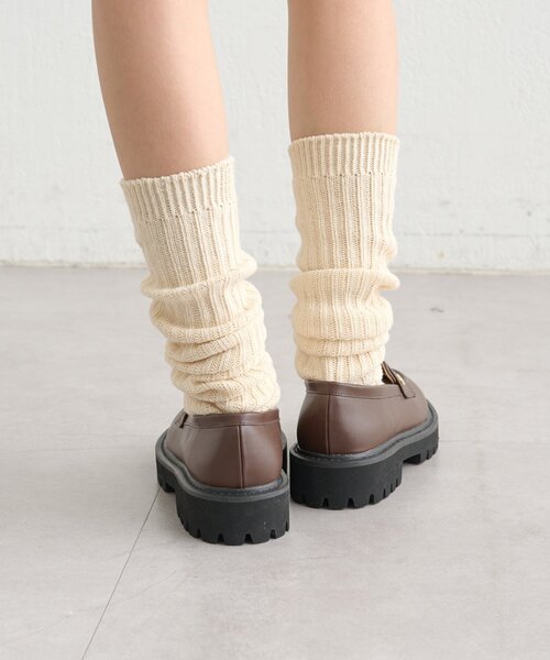 mystic(ミスティック)の「チャーム付きボリュームローファー(その他シューズ・レディース・ブラック/ダークブラウン・38/36/37)」の12枚目の写真