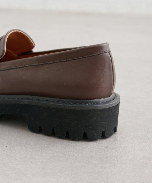 mystic(ミスティック)の「チャーム付きボリュームローファー(その他シューズ・レディース・ブラック/ダークブラウン・38/36/37)」の16枚目の写真