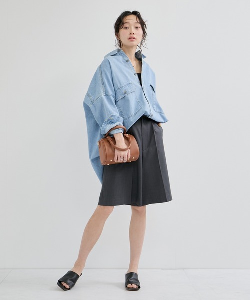 le cercle ADAM ET ROPE'(ルセルクルアダムエロペ)の「【LANCER/ランサー】OVER SHIRTS(シャツ/ブラウス・レディース・ブルー系その他6/ホワイト/ネイビー・FREE)」の19枚目の写真