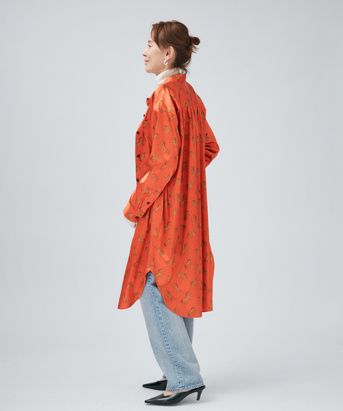 VERMEIL par iena（ヴェルメイユパーイエナ）の「Horsey Pattern シャツワンピース（シャツワンピース・レディース・オレンジ/チャコールグレー・FREE）」の6枚目の写真