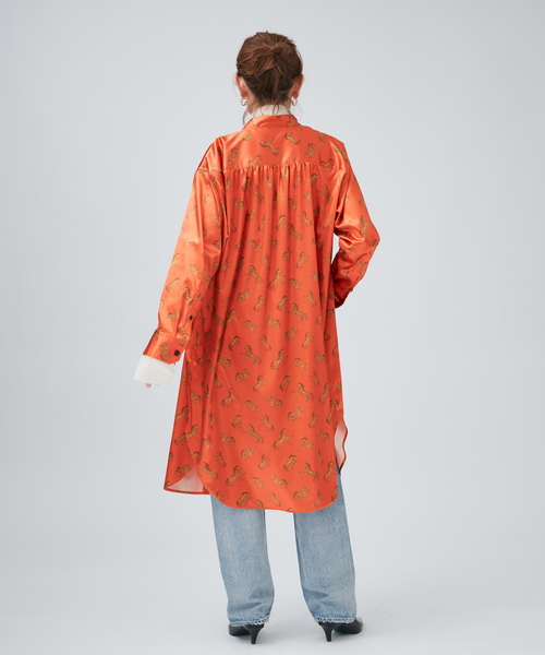 VERMEIL par iena（ヴェルメイユパーイエナ）の「Horsey Pattern シャツワンピース（シャツワンピース・レディース・オレンジ/チャコールグレー・FREE）」の7枚目の写真