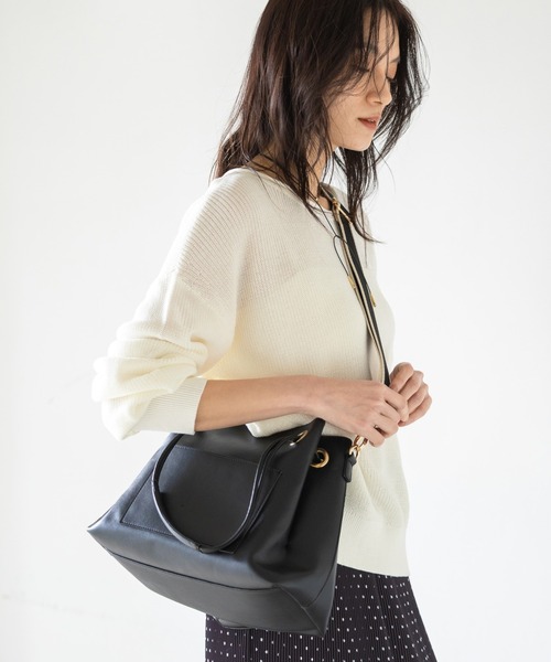 Elura（エルーラ）の「3WAYハトメトート/633020（トートバッグ・レディース・オフホワイト/ブラック・FREE）」の2枚目の写真