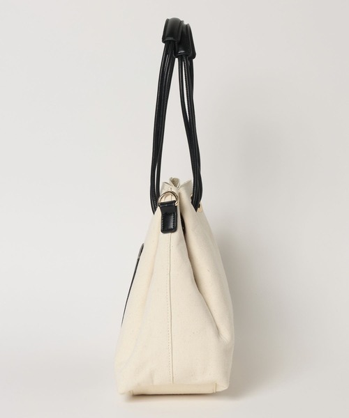 Elura（エルーラ）の「3WAYハトメトート/633020（トートバッグ・レディース・オフホワイト/ブラック・FREE）」の15枚目の写真