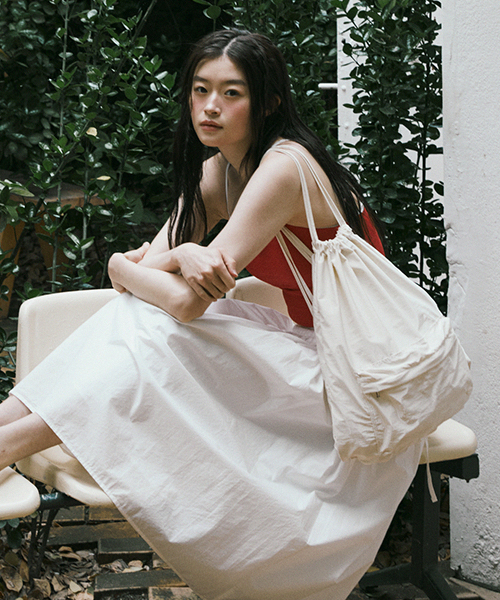 LINGSEOUL(リングソウル)の「string backpack-ivory(バックパック/リュック・レディース・その他・FREE)」の4枚目の写真
