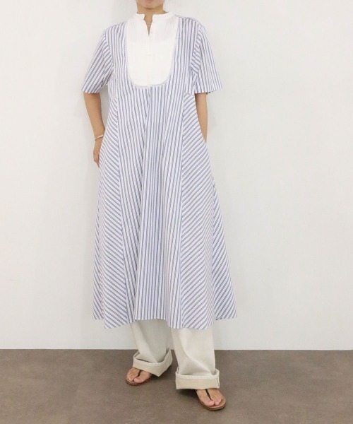 Marilyn Moon（マリリンムーン）の「pin tuck bosom embroidery one-piece（シャツワンピース・レディース・ホワイト×ブルー/ブラック/ネイビー/サックスブルー/ホワイト・FREE）」の14枚目の写真