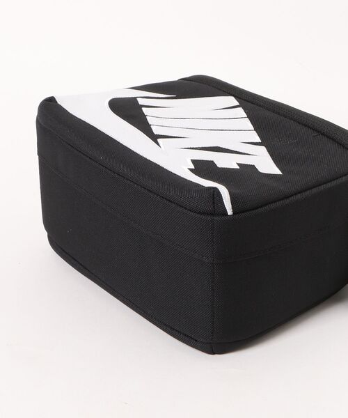 NIKE（ナイキ）の「《NIKEアパレル》WS ﾐﾆ ｼｭｰﾎﾞｯｸｽ ｸﾛｽﾎﾞﾃﾞｨ（ボディバッグ/ウエストポーチ・メンズ・ブラック・フリー）」の3枚目の写真