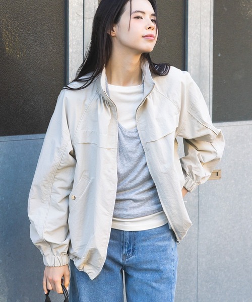 CRAFT STANDARD BOUTIQUE（クラフトスタンダードブティック）の「花粉防止／ギャザーヘムブルゾン◆（ブルゾン・レディース・ライトベージュ/ブラック・FREE）」の2枚目の写真