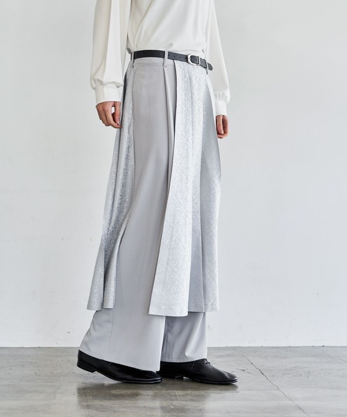 HARE（ハレ）の「●【SET UP対応】プリーツレイヤードパンツ(HARE)（その他パンツ・メンズ・ライトグレー/ブラック・SMALL/MEDIUM）」の4枚目の写真