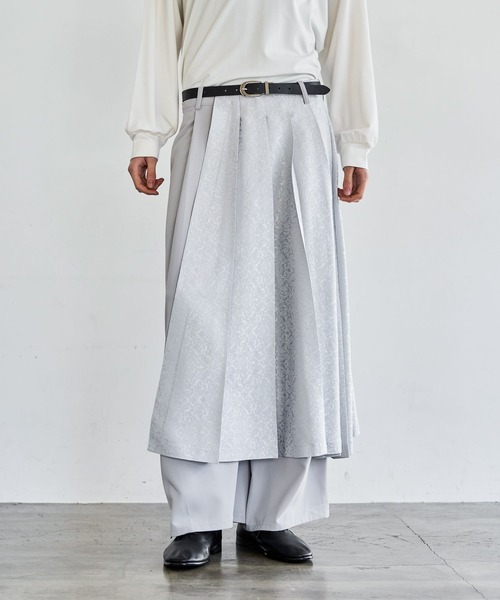 HARE（ハレ）の「●【SET UP対応】プリーツレイヤードパンツ(HARE)（その他パンツ・メンズ・ライトグレー/ブラック・SMALL/MEDIUM）」の6枚目の写真