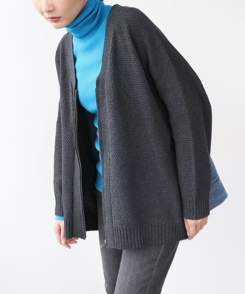 Three Four Time（ｽﾘｰﾌｫｰﾀｲﾑ）の「デニムコンビＶZIPブルゾン（ブルゾン・レディース・ベージュ/チャコールグレー・FREE）」の3枚目の写真