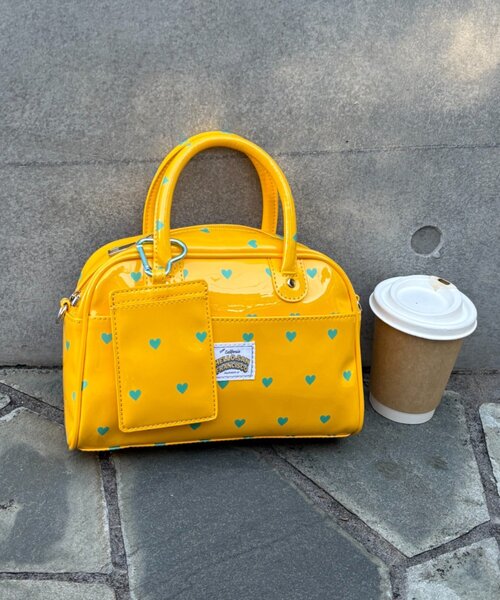 HELLO.SANFRANCISCO（ハローサンフランシスコ）の「【HELLO.SANFRANCISCO/ハローサンフランシスコ】ハートプリントエナメルミニボストンBAG（ボストンバッグ・レディース・イエロー/ピンク/ホワイト・ONE SIZE）」の12枚目の写真