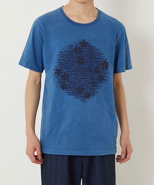 BLUE BLUE JAPAN（ブルーブルージャパン）の「ソラサクラ インディゴショートスリーブT（Tシャツ/カットソー・メンズ・インディゴブルー・S/XL/L）」の2枚目の写真