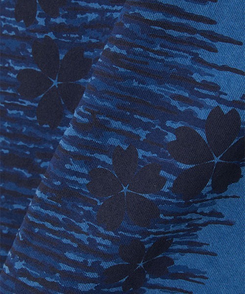 BLUE BLUE JAPAN（ブルーブルージャパン）の「ソラサクラ インディゴショートスリーブT（Tシャツ/カットソー・メンズ・インディゴブルー・S/XL/L）」の6枚目の写真
