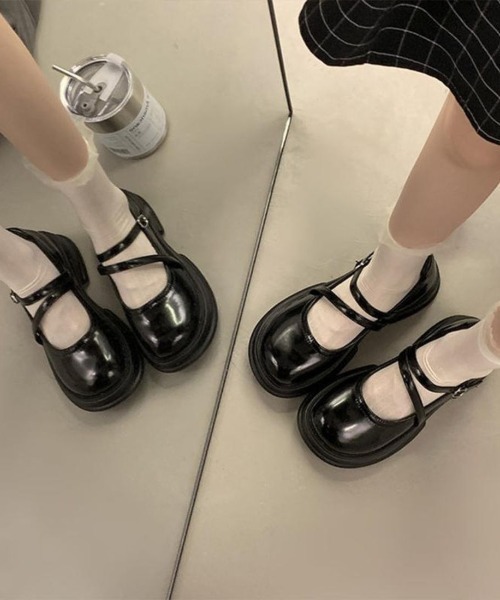 maison de LATIR(メゾンドラティール)の「安定感とトレンドを楽しむ主役パンプス(ローファー・レディース・ブラック系1/ブラック・24㎝/24cm/24.5cm/23㎝/23cm/23.5cm)」の12枚目の写真