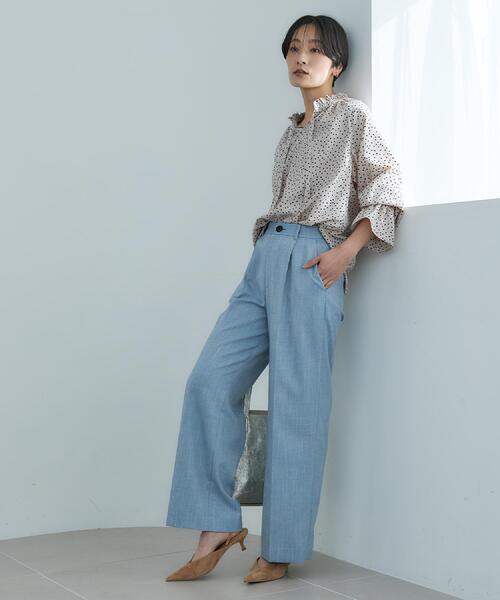 UNTITLED(アンタイトル)の「シャンブレーワイドパンツ(その他パンツ・レディース・ライトブルー/ライトベージュ・50/48/46/44/42/04/03/02/01/00)」の11枚目の写真