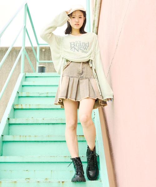 LOVETOXIC（ラブトキシック）の「【LTXC/セット可】アソートボックスプリーツスカート（スカート・キッズ・グレー/モカ/カーキ/ブラウン/ブルー・S:140cm/L:160cm/M:150cm/130cm）」の3枚目の写真