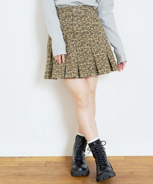 LOVETOXIC（ラブトキシック）の「【LTXC/セット可】アソートボックスプリーツスカート（スカート・キッズ・グレー/モカ/カーキ/ブラウン/ブルー・S:140cm/L:160cm/M:150cm/130cm）」の15枚目の写真