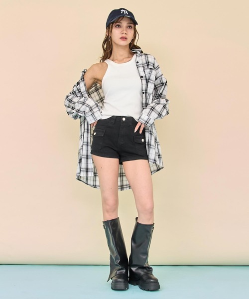 ANAP(アナップ)の「Wポケットオンブレチェックオーバーサイズシャツ(シャツ/ブラウス・レディース・ホワイト/ブラック・F)」の8枚目の写真