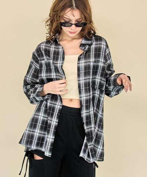 ANAP(アナップ)の「Wポケットオンブレチェックオーバーサイズシャツ(シャツ/ブラウス・レディース・ホワイト/ブラック・F)」の9枚目の写真