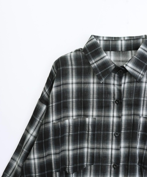 ANAP(アナップ)の「Wポケットオンブレチェックオーバーサイズシャツ(シャツ/ブラウス・レディース・ホワイト/ブラック・F)」の17枚目の写真