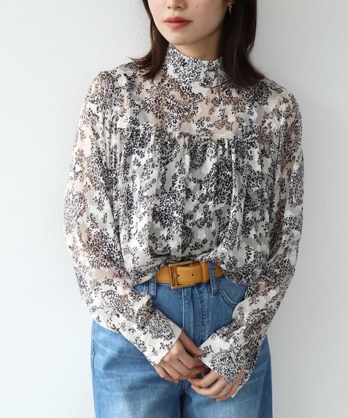 Jines（ジネス）の「ペイズリー柄スタンドカラーブラウス（シャツ/ブラウス・レディース・ホワイト・38）」の5枚目の写真