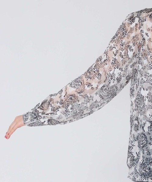 Jines（ジネス）の「ペイズリー柄スタンドカラーブラウス（シャツ/ブラウス・レディース・ホワイト・38）」の10枚目の写真