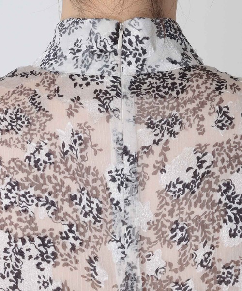 Jines（ジネス）の「ペイズリー柄スタンドカラーブラウス（シャツ/ブラウス・レディース・ホワイト・38）」の12枚目の写真