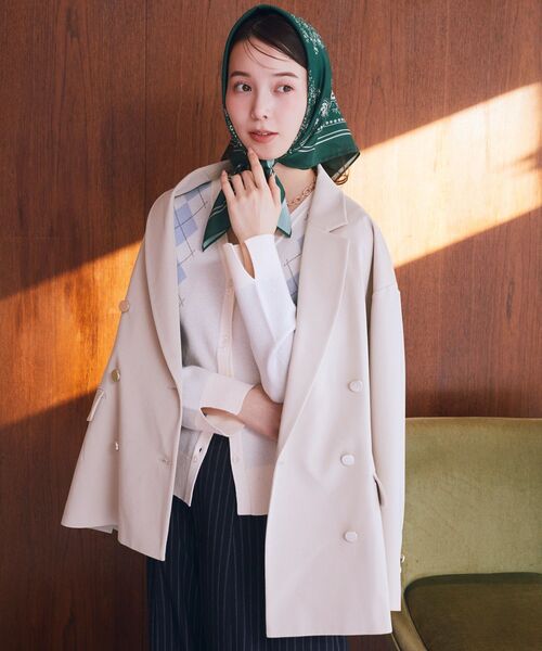 earth music&ecology(アースミュージックアンドエコロジー)の「ボタニカル柄スカーフ(70×70)(バンダナ/スカーフ・レディース・アイボリー/グリーン/ベージュ・FREE)」の7枚目の写真