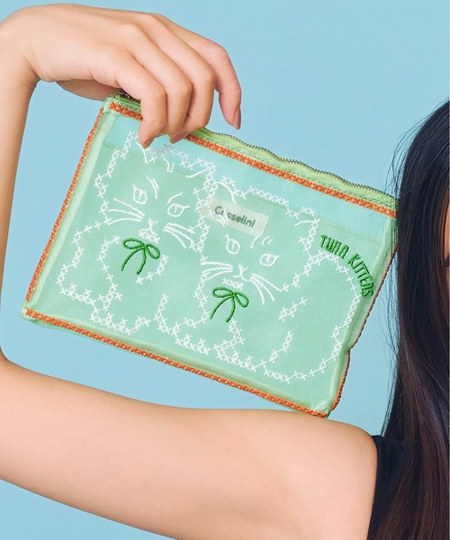 Casselini(キャセリーニ)の「Casselini(キャセリーニ)チュール刺繍ポーチ(ポーチ・レディース・ブラック/ブルー/シルバー/ライム/ピンク・FREE)」の3枚目の写真