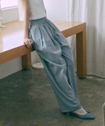 EN NEUME（エンノイム）の「Airy Check Tuck Easy-Pants（その他パンツ）」