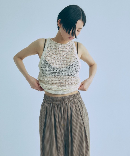 EN NEUME（エンノイム）の「Airy Check Tuck Easy-Pants（その他パンツ・レディース・ブルー/ベージュ/ネイビー・0/1）」の7枚目の写真