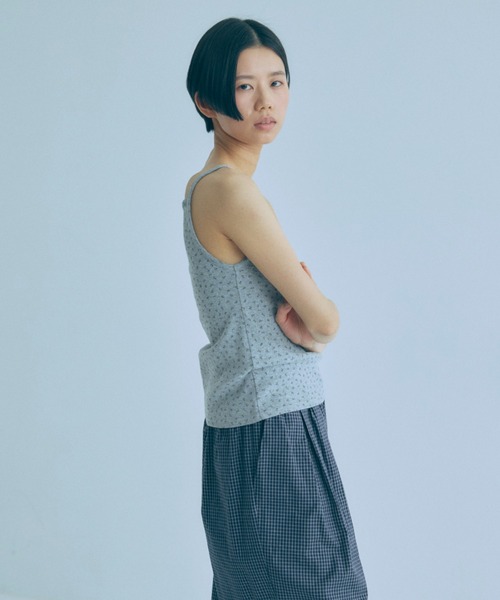 EN NEUME（エンノイム）の「Airy Check Tuck Easy-Pants（その他パンツ・レディース・ブルー/ベージュ/ネイビー・0/1）」の18枚目の写真